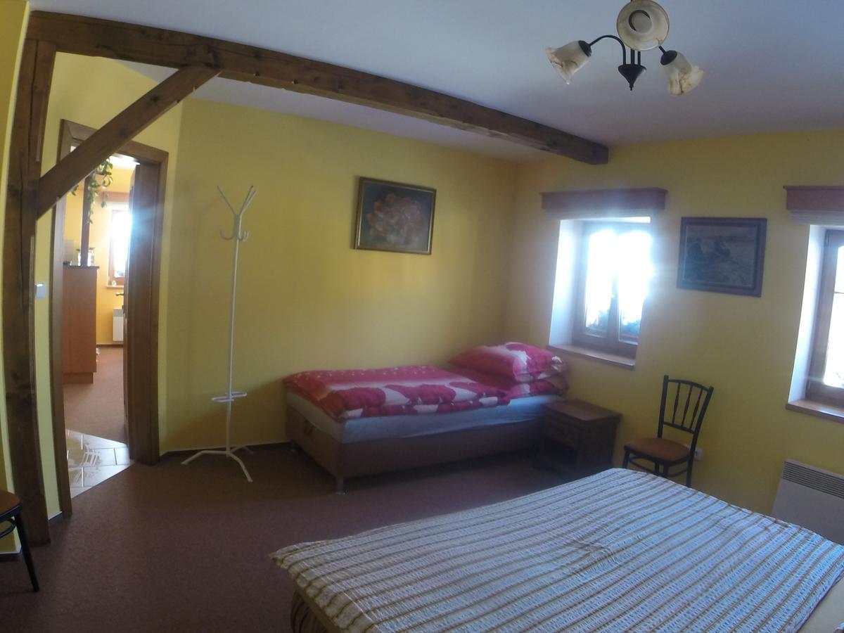 Apartment U Videmanu Poniklá Exteriör bild